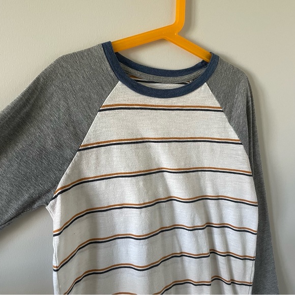 Old Navy Boys Raglan Stripe Long-Sleeve T-Shirt - Grey, Navy, White - Picture 3 of 5